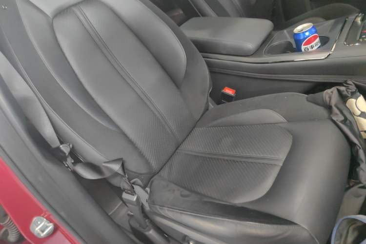 Used Nio ES6 2019 510 km Performance Version Right Front Seat