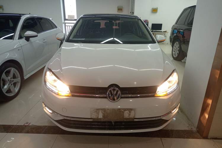 Used Volkswagen Golf 2020 280TSI DSG Comfort Version
