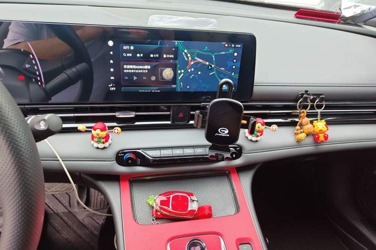 Used GAC Trumpchi EMPOW 2024 270T DCT Yingbao S Edition Audio And AC Panel