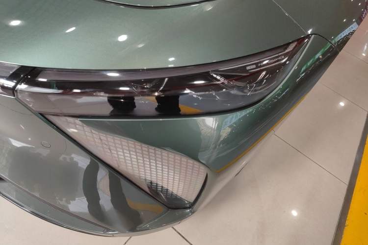 Used EXEED Star Era ES 2025 All-Electric Pro Four-Wheel Drive 77 kWh Left Front Headlight