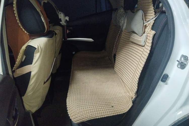 Used Suzuki S-Cross 2014 1.6L CVT Two-Wheel Drive Entry Model
