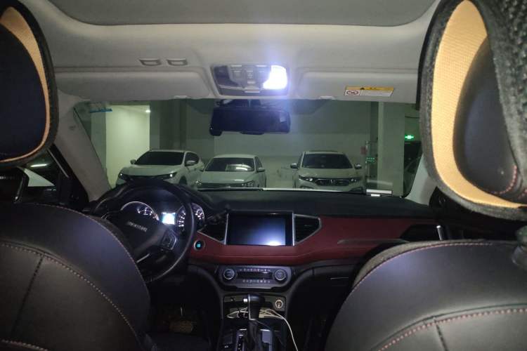 Used Haval H6 Coupe 2019 1.5T Automatic Two-Wheel Drive Ultra-Luxury Smart Connectivity Version China V Emission Standard Headliner