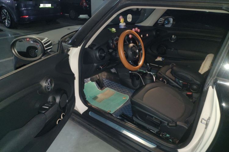 Used MINI 2019 1.5T ONE