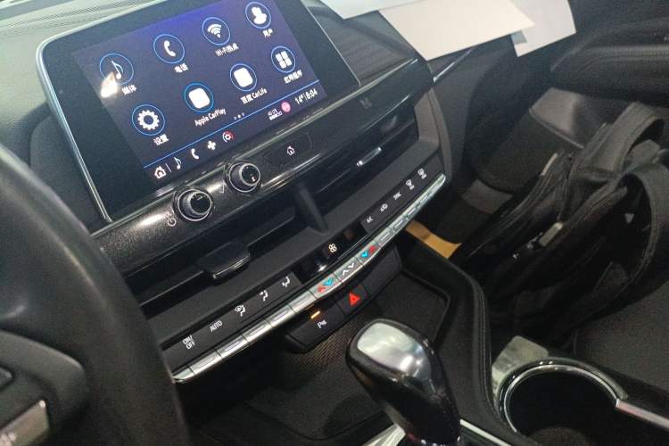 Used Cadillac CT4 2020 28T Fashion Edition Audio And AC Panel