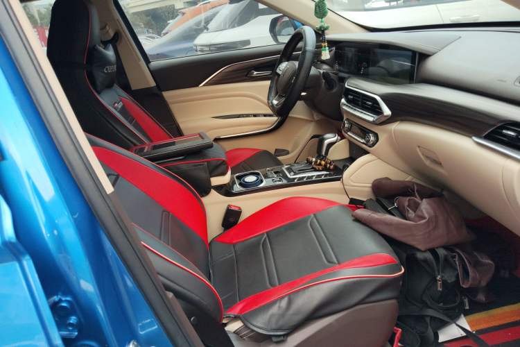 Used Bestune T77 2019 230 TID Automatic Luxury Version China VI Emission Standard