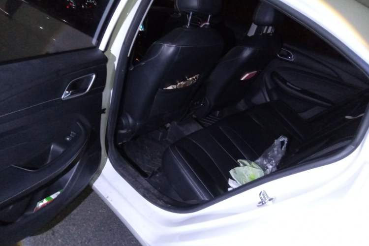 Used Roewe i5 2019 1.5L Automatic 4G Connected Linghao Flagship Edition
