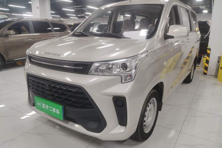 Used Dongfeng Fengon 380 2022 1.5L Standard Edition 7-Seater Passenger Vehicle