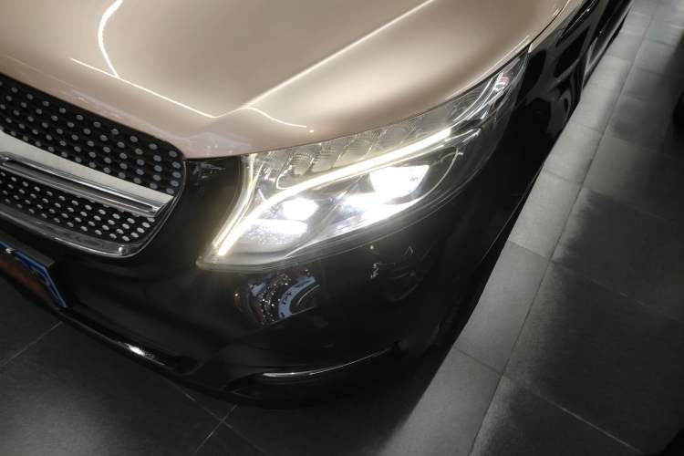 Used Mercedes-Benz V-Class 2017 V 260 L Prestige Extended Edition