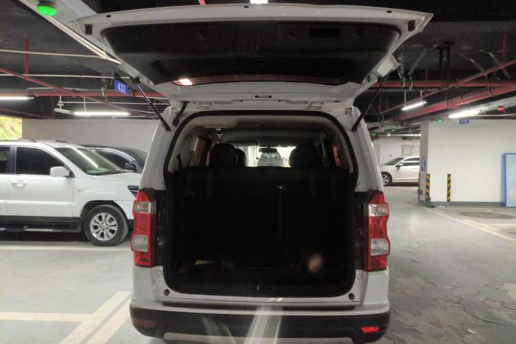 Used CHANGAN OSHAN X70A 2018 1.5L Manual Standard Edition
