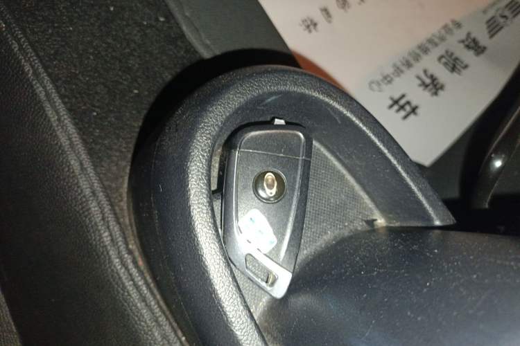 Used ORA Black Cat 2019 351 km Goddess Edition Vehicle Key