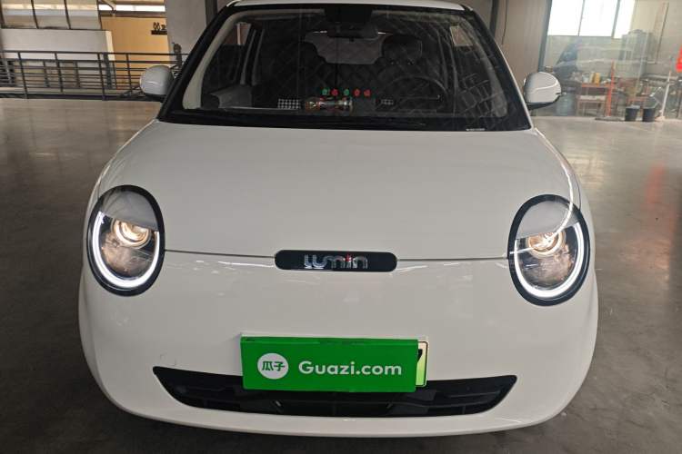 Used CHANGAN NEVO Lumin 2023 205km Xiangqin Version Front