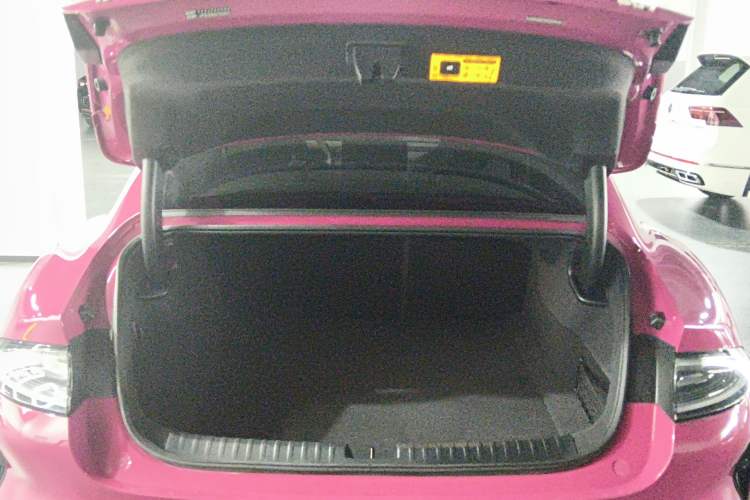 Used Xiaomi Auto SU7 2024 Rear-Drive Long-Range Intelligent Driving Version