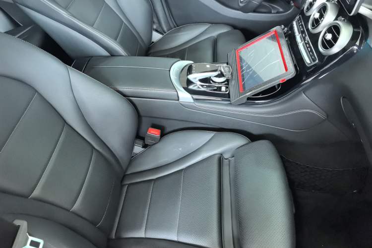 Used Mercedes-Benz GLC 2019 GLC 200 L 4MATIC
