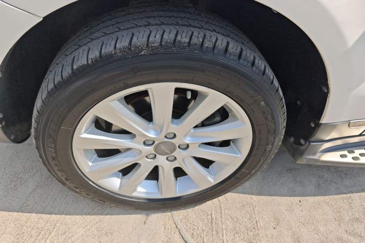 Used Haval H8 2015 2.0T Two-Wheel-Drive Elite Version