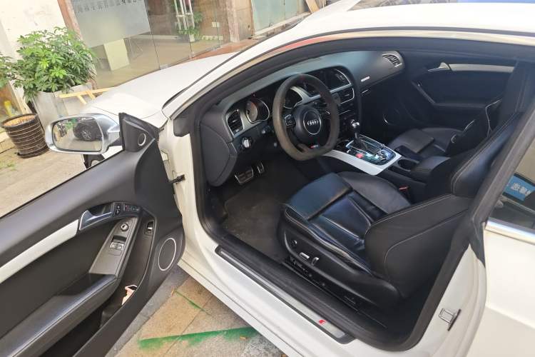 Used Audi S5 2012 S5 3.0T Coupe