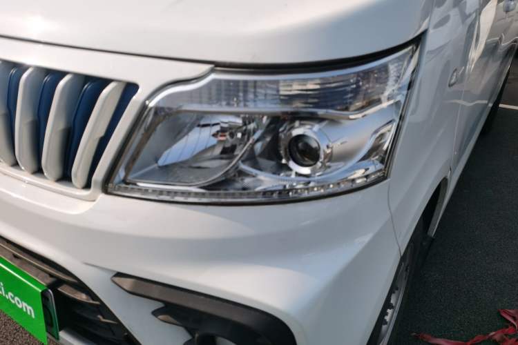 Used Chana Ruixing EM80 2023 Flat-Top Double-Door 2-Seater 60 kW 41.932 kWh