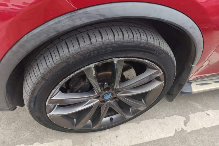 Used BYD Tang New Energy 2018 DM 2.0T All-Wheel Drive Smart Connectivity Luxury Model 7 Seats China V Emission Standard
