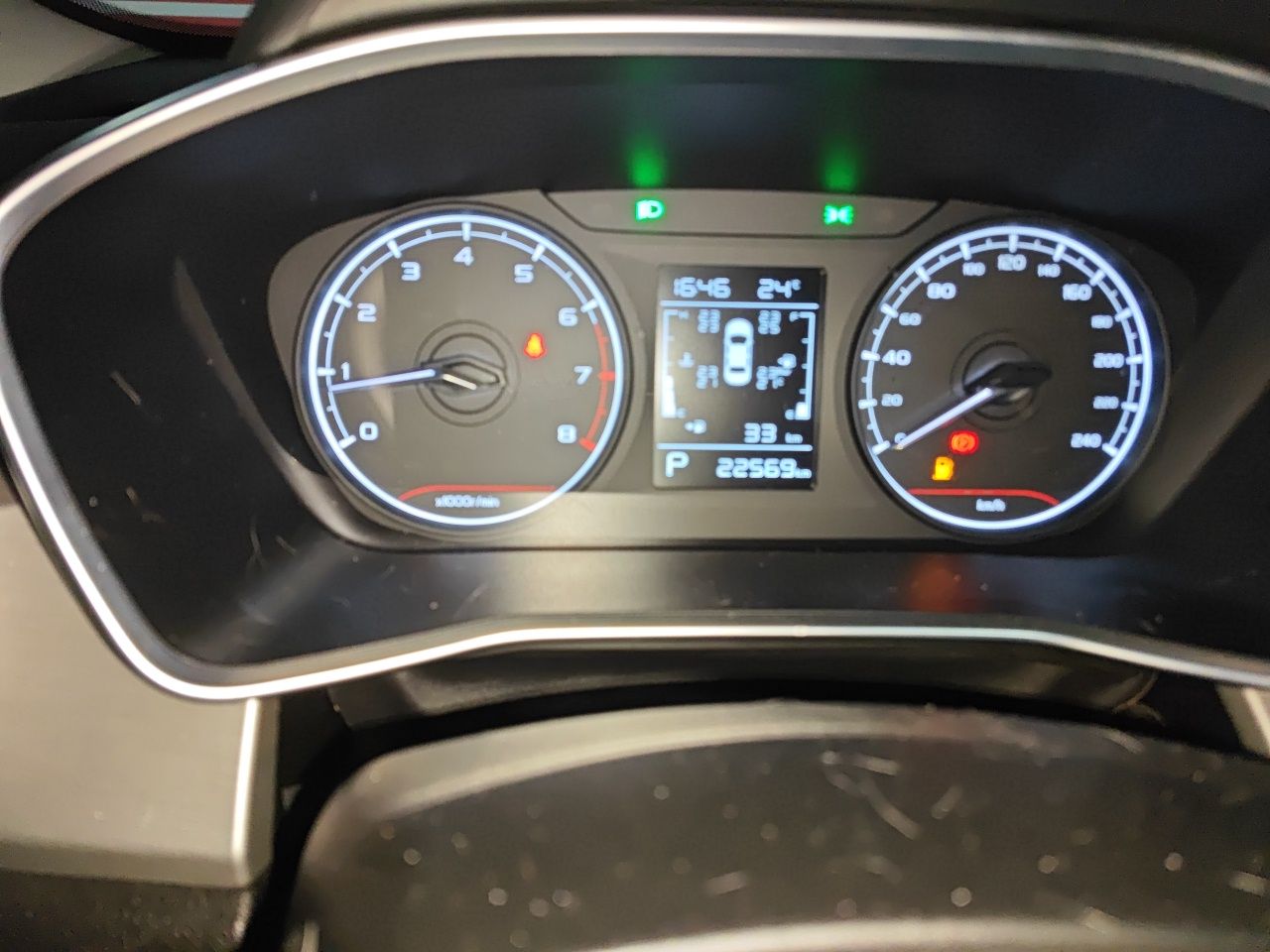 Geely Auto Coolray 2024 1.5T DCT Longteng Edition — снимка 9