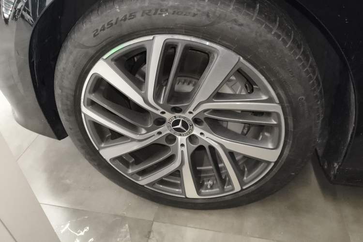 Used Mercedes-Benz E-Class 2024 E 300 L Stylish Model Exterior 4