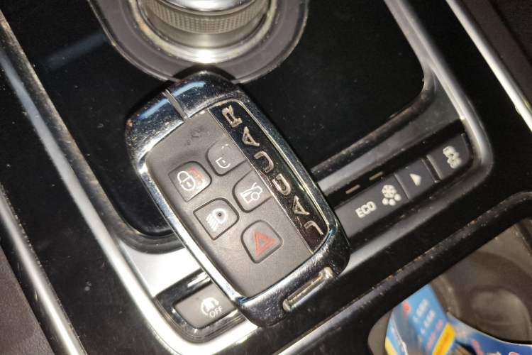 Used Jaguar XEL 2018 2.0T 200 PS Elite Edition
