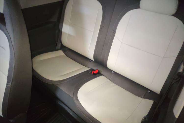 Used Geely Galaxy Panda 2025 210km Panda Kart Left Rear Seat