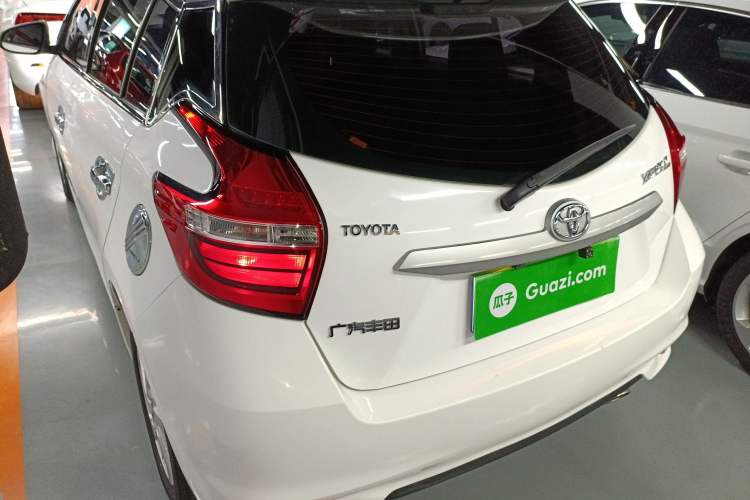 Used Toyota YARiS L Zhi Xuan 2016 Revised Version 1.5G CVT with Dynamic Sunroof
