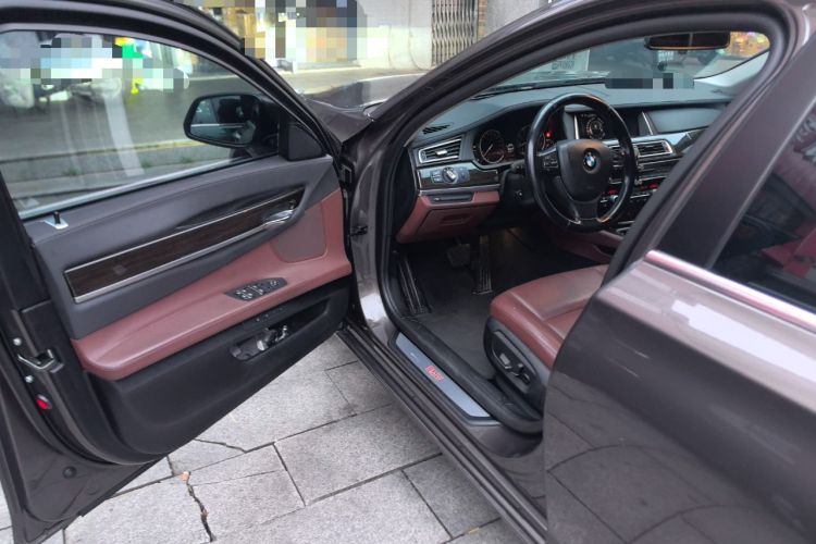 Used BMW 7 Series 2014 730Li Premium Edition
