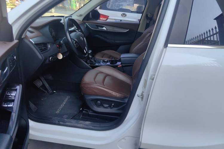 Used BORGWARD BX5 2017 25TGDI Automatic Two-Wheel Drive Smart Enjoyment Model