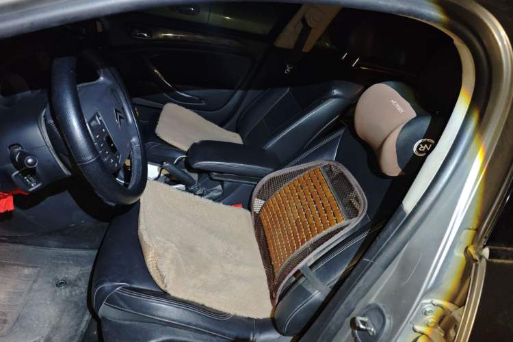 Used Citroen C5 2011 2.3L Automatic Zunyu Version
