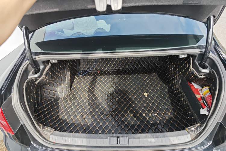 Used Volkswagen Magotan 2019 330TSI DSG Luxury Model China V Standard
