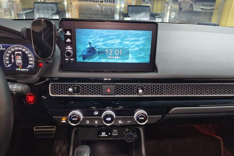 Used Honda Civic 2023 HATCHBACK 240TURBO CVT Extreme Edition
