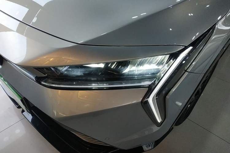 Used Honda e:NS2 2024 Light-Chasing Version Left Front Headlight