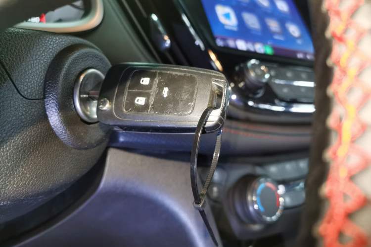 Used Chevrolet Monza 2020 Light Hybrid RS 330T Automatic Comfort Edition Vehicle Key