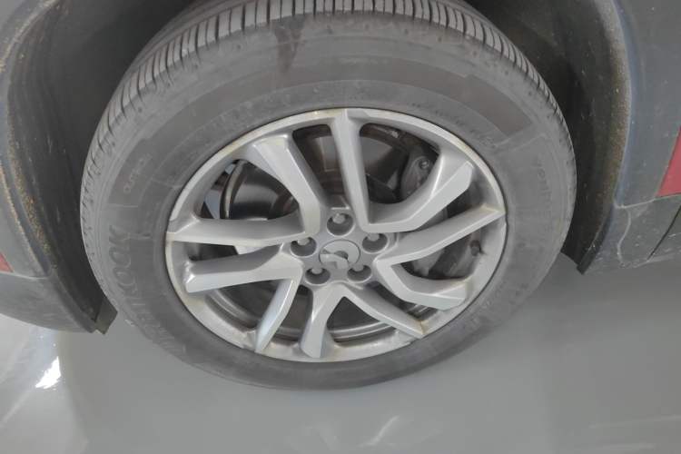 Used Nio ES6 2019 510 km Performance Version Left Front Wheel Hub