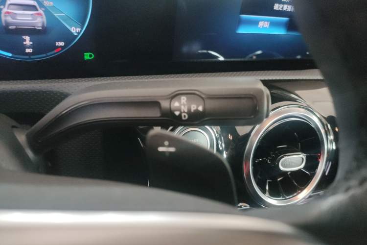 Used Mercedes-Benz A-Class 2021 A 200 Dynamic Edition Gear Lever