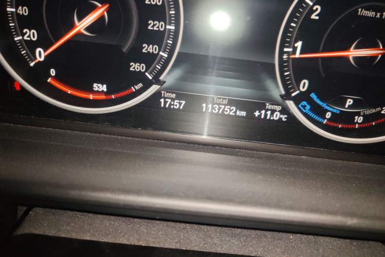 Used BMW 5 Series 2014 525Li Luxury Design Package
