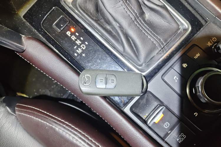 Used Mazda CX-4 2016 2.0L Automatic 2WD Blue Sky Luxury Edition Vehicle Key