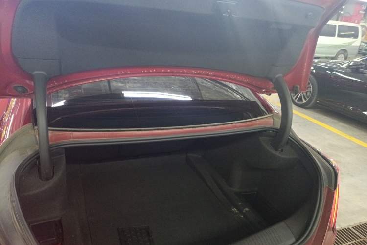 Used Cadillac CT4 2020 28T Fashion Edition Trunk