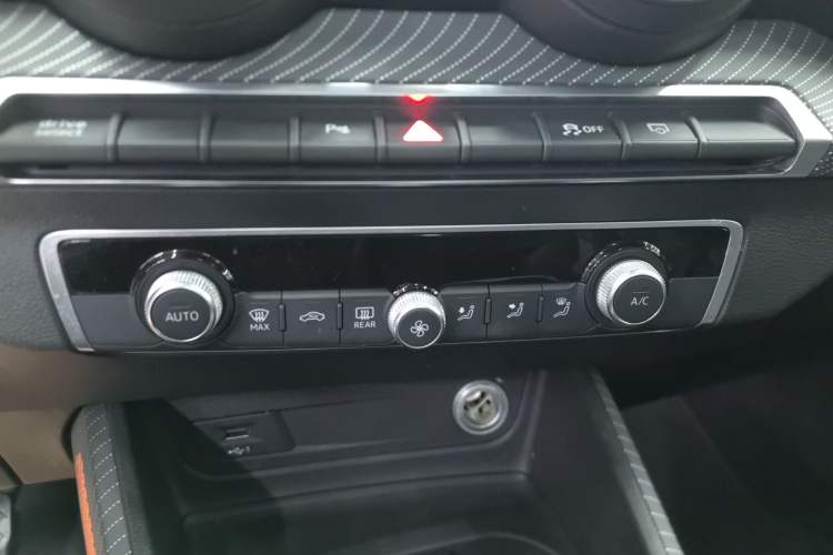 Used Audi Q2L e-tron 2019 Q2L e-tron Pure Electric Smart Style
