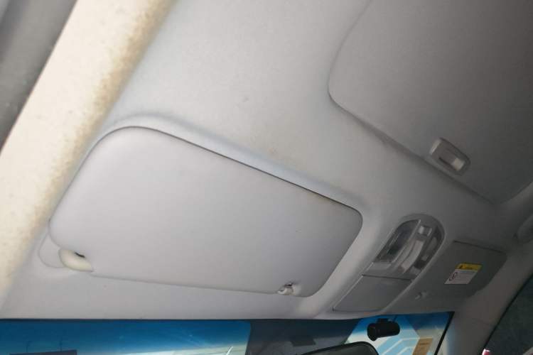 Used Hyundai Elantra (6th Generation / Lingdong) 2016 1.6L Automatic ZhiXuan – Elite Version