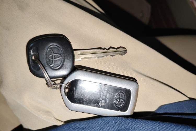 Used Toyota Verso 2015 180E CVT Crossover Edition Vehicle Key