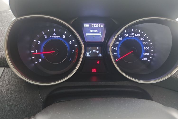 Used Hyundai Elantra (5th Generation / Langdong) 2012 1.6L Automatic Leading Model
