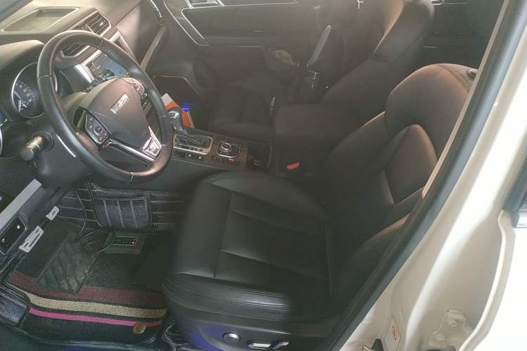 Used Haval H6 Coupe 2015 Blue Label 2.0T Automatic Two-Wheel Drive Prestige Model
