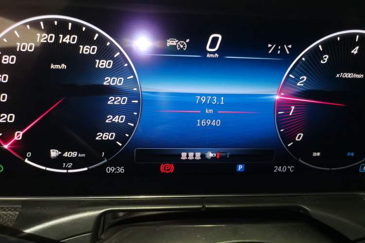 Used Mercedes-Benz C-Class 2024 Second Facelift C 260 L Sport Edition
