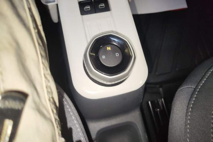 Used Geely Galaxy Panda 2025 210km Panda Kart Gear Lever