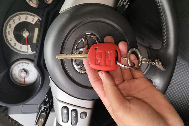 Used Toyota FJ Cruiser 2017 4.0 Automatic Parallel Import Version
