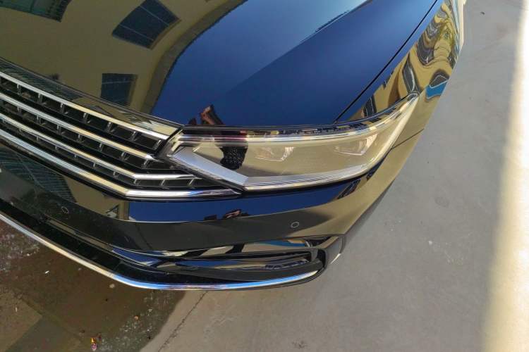 Used Volkswagen Magotan 2026 30 Million Vehicles Selected Model 380TSI DSG Luxury Edition Left Front Headlight