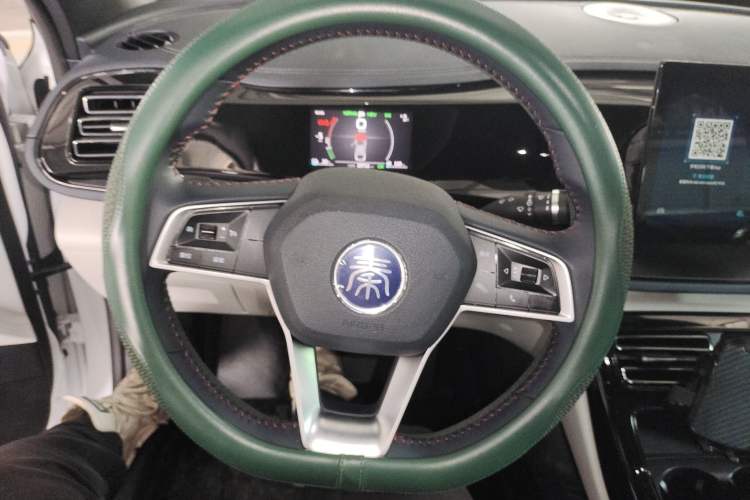 Used BYD Qin PLUS 2021 DM-i 55KM Prestige Model Steering Wheel