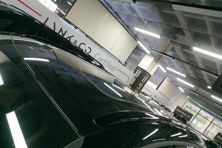 Used Lynk & Co 09 EM-P 2025 2.0TD EM-P Four-Wheel Drive Max Five Seats