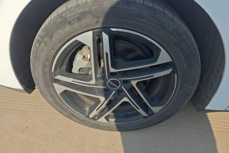 Used Roewe D7 2023 DMH 125km Flagship Edition Exterior 7